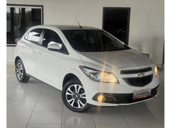 CHEVROLET ONIX 1.4 MPFI LTZ 8V FLEX 4P MANUAL CHEVROLET ONIX 1.4 MPFI LTZ 8V FLEX 4P MANUAL